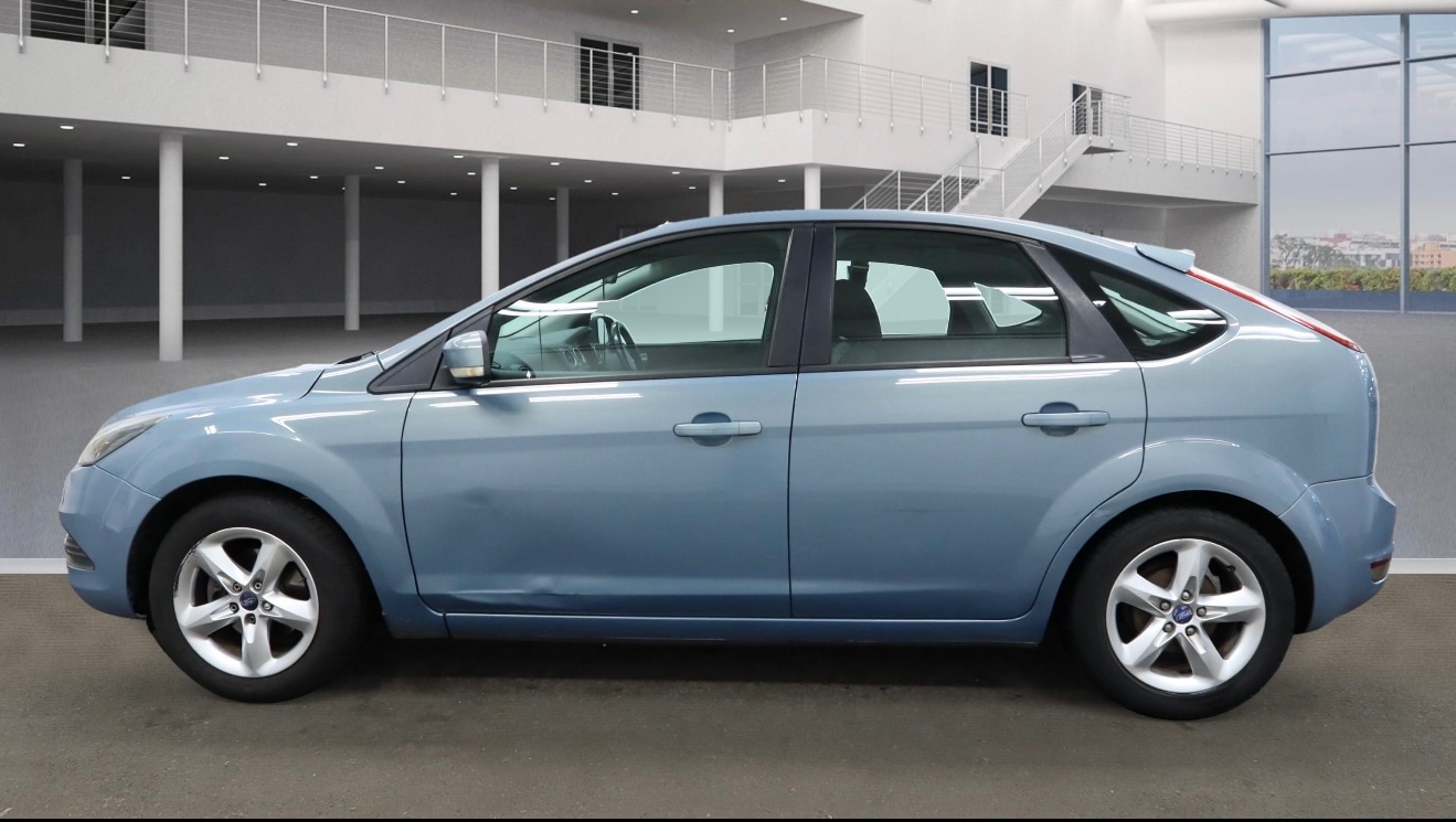 Used Ford Focus 2009 for sale - 76545520: Photo 6