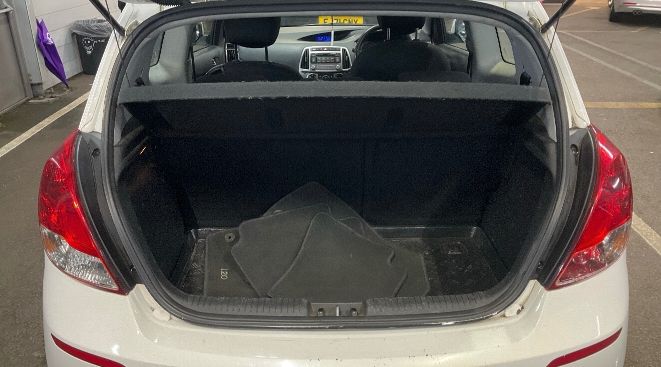 Used Hyundai i20 2013 for sale - 77104585: Photo 5