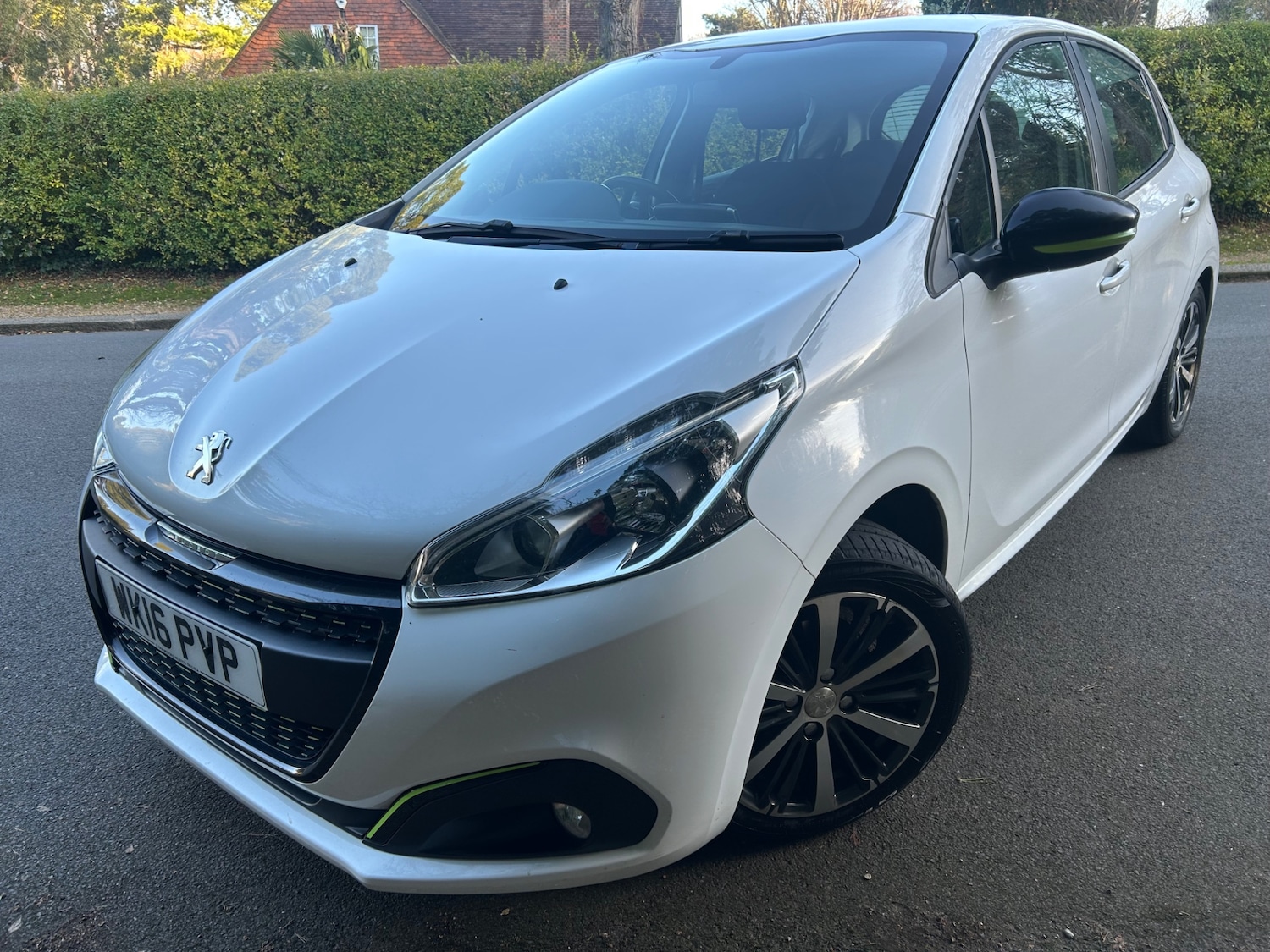 Used Peugeot 208 2016 for sale - 77051766: Photo 2