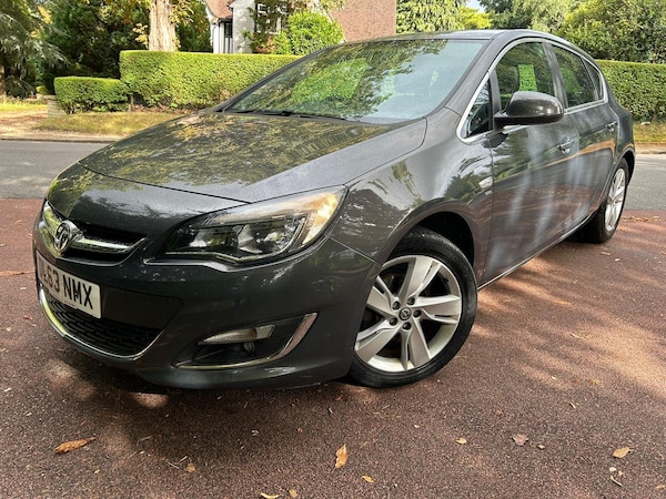 Used Vauxhall Astra 2014 for sale - 75612800: Photo 2