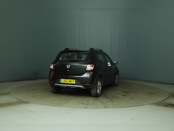 Used Dacia Sandero Stepway 2013 for sale - 76073720: Photo 3