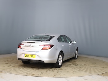 Used Vauxhall Insignia 2014 for sale - 77228069: Photo