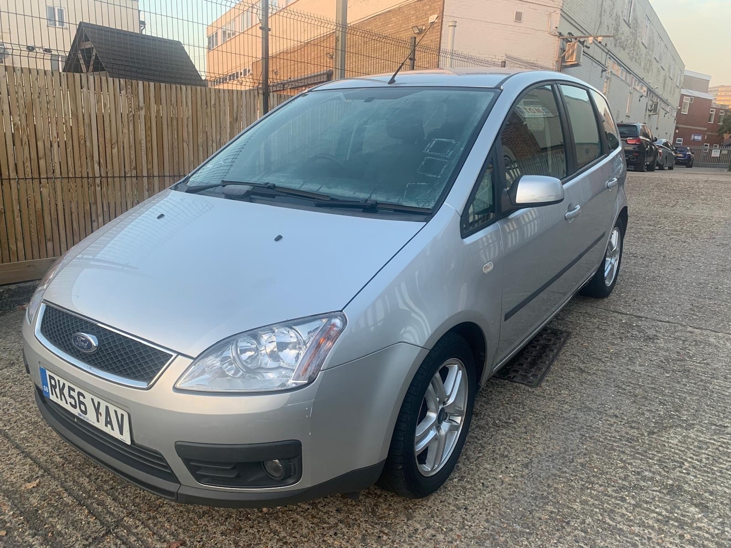 Used Ford Focus C-Max 2006 for sale - 76818108: Photo 2