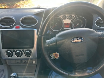 Used Ford Focus 2008 for sale - 76445981: Photo