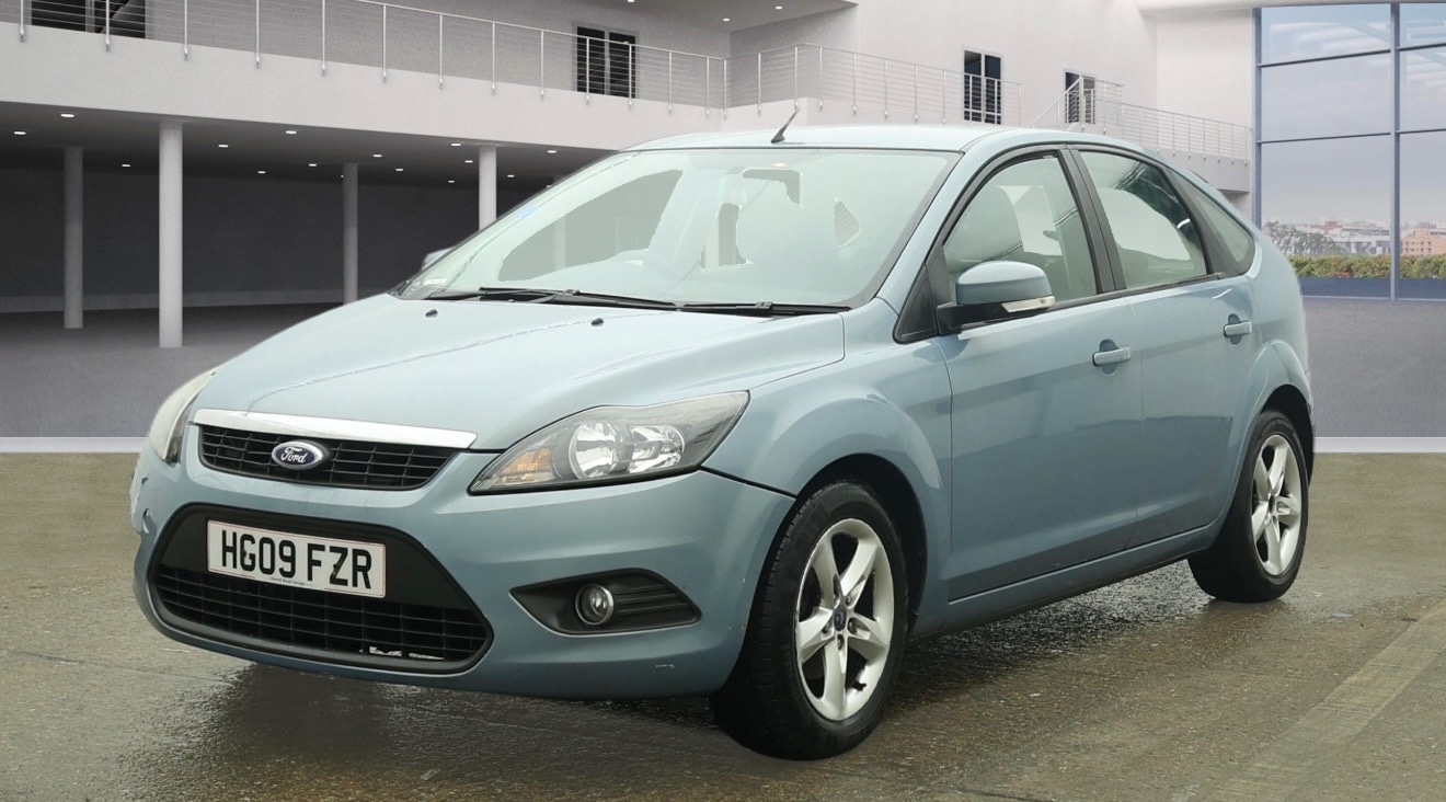 Used Ford Focus 2009 for sale - 77370999: Photo 2