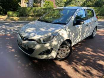 Used Hyundai i20 2014 for sale - 75349526: Photo