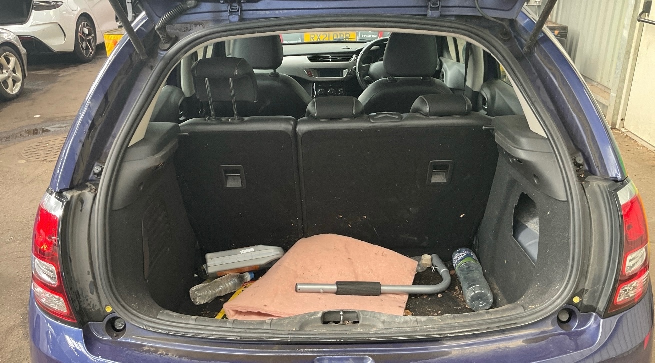 Vehicle 5