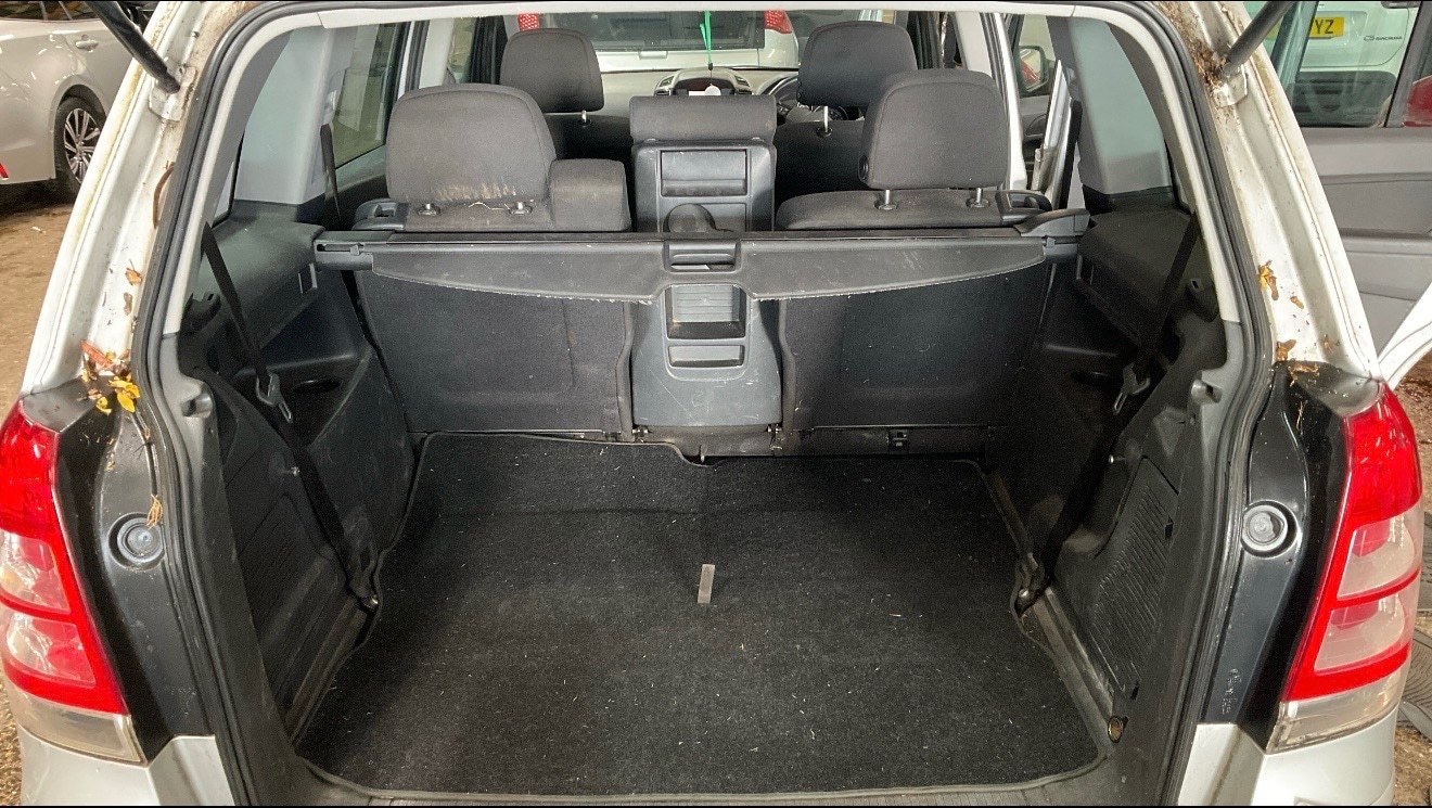 Used Vauxhall Zafira 2011 for sale - 77453663: Photo 6