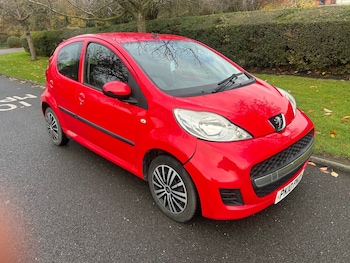 2010 (10) - 1.0 Urban 5dr