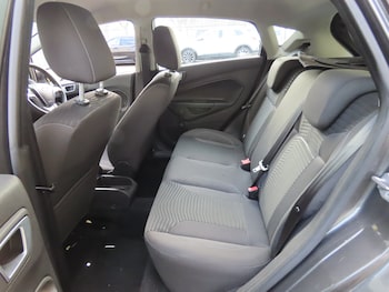 Used Ford Fiesta 2015 for sale - 77073836: Photo