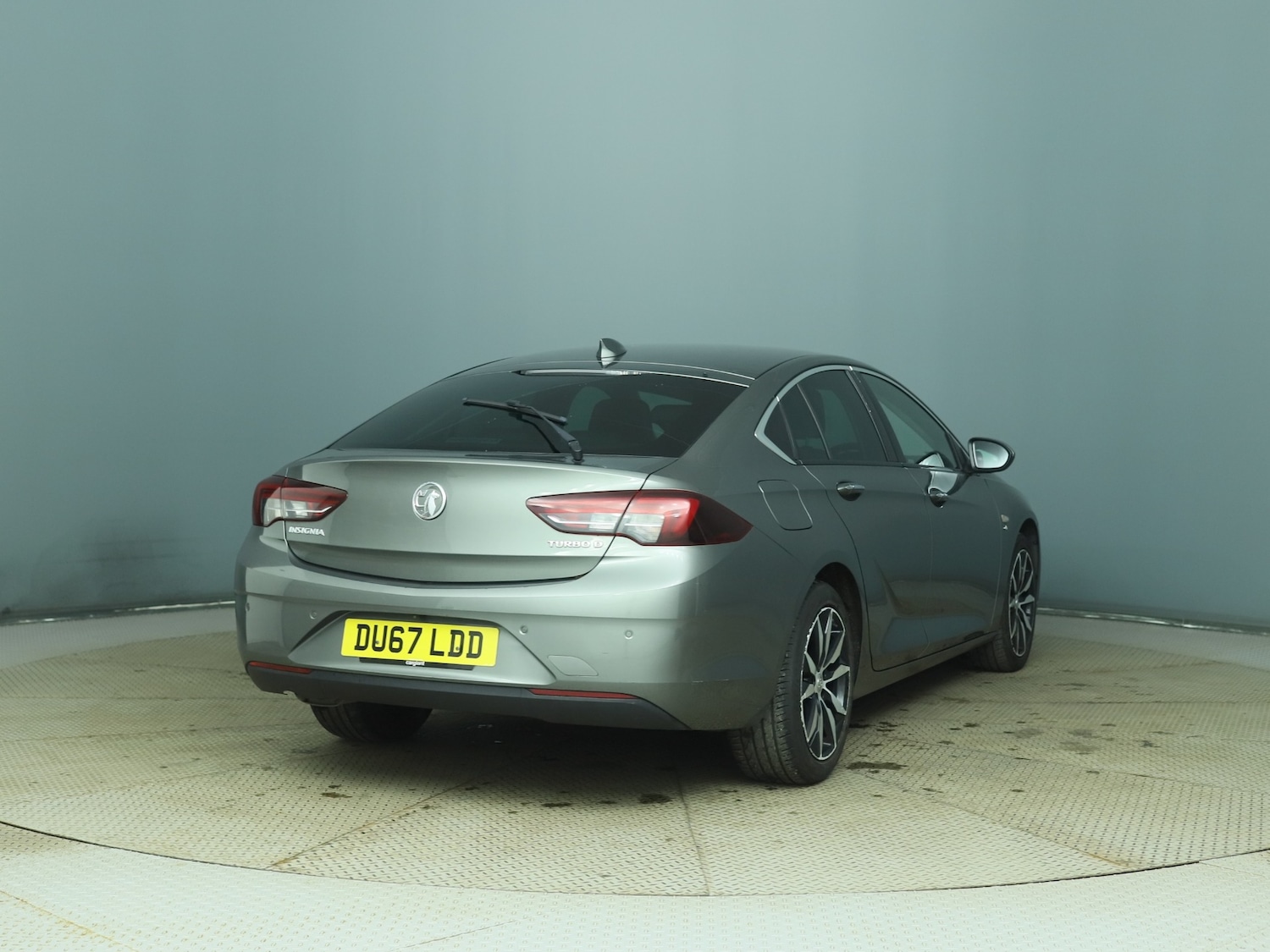 Used Vauxhall Insignia 2017 for sale - 77326616: Photo 3