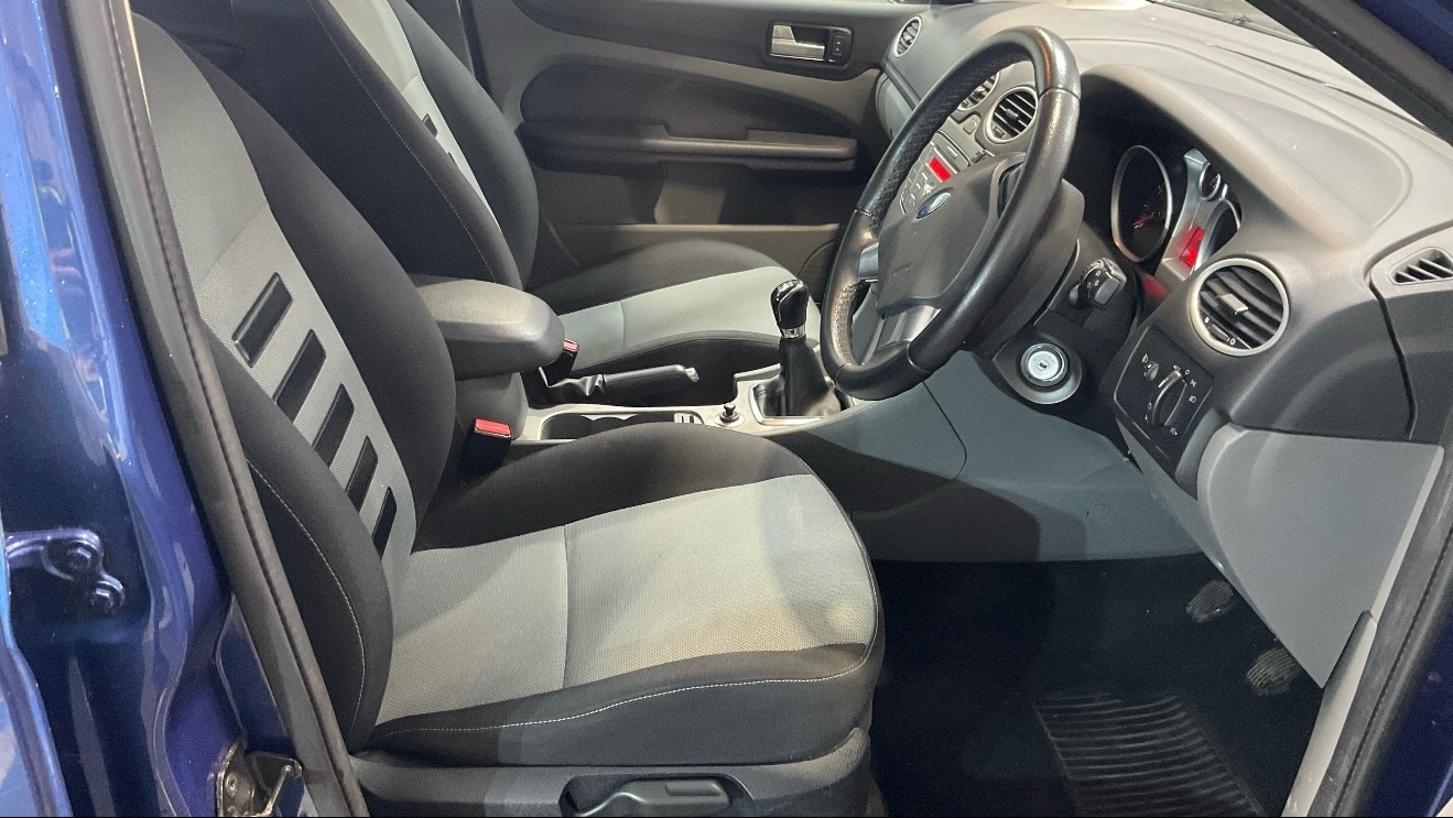 Used Ford Focus 2009 for sale - 76494721: Photo 9