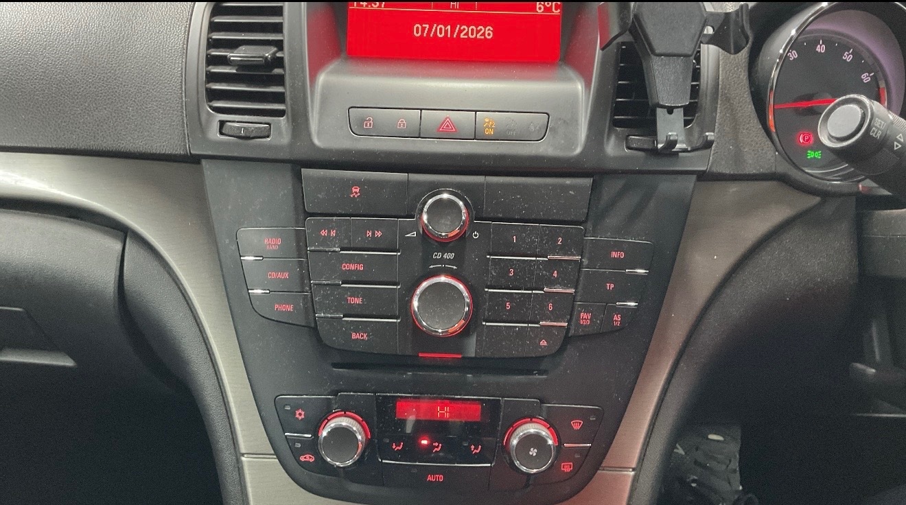 Used Vauxhall Insignia 2012 for sale - 77258095: Photo 11