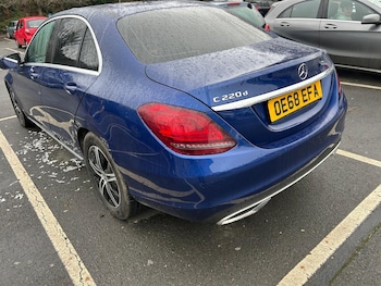 Used Mercedes-Benz C-Class 2018 for sale - 75523150: Photo