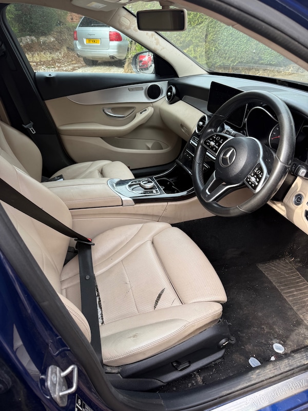 Used Mercedes-Benz C-Class 2018 for sale - 75523150: Photo 4