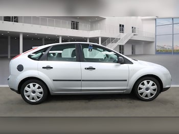 Used Ford Focus 2005 for sale - 77173357: Photo