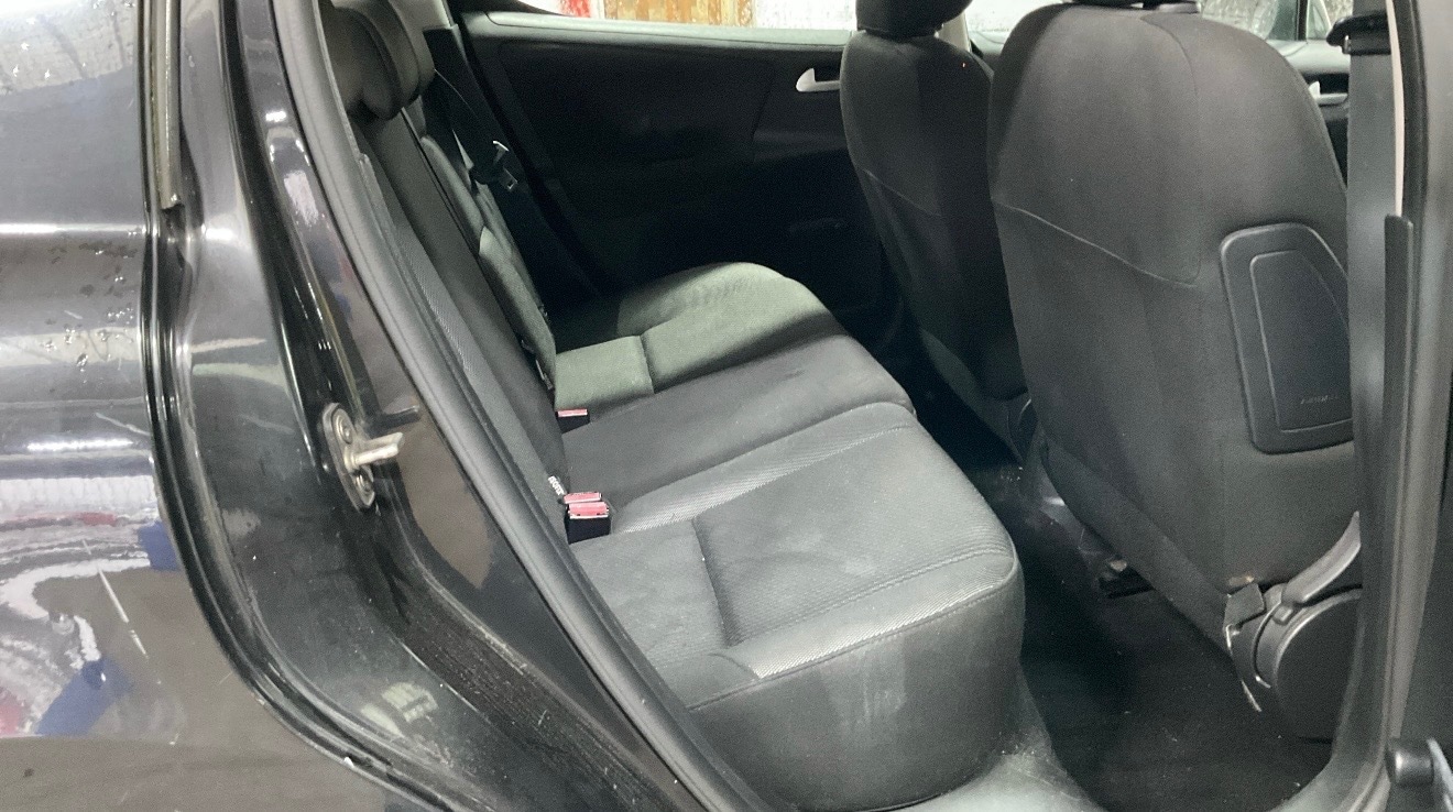 Used Peugeot 207 2010 for sale - 77028268: Photo 4