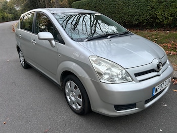 Used Toyota Corolla Verso 2007 for sale - 76445129: Photo