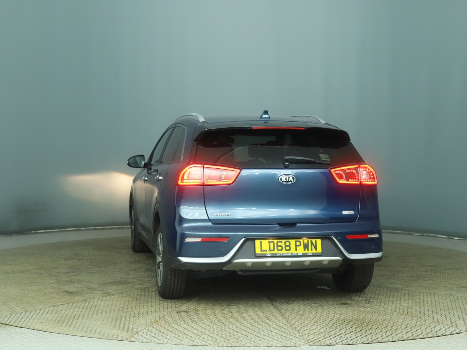 Used Kia Niro 2018 for sale - 77310787: Photo 2