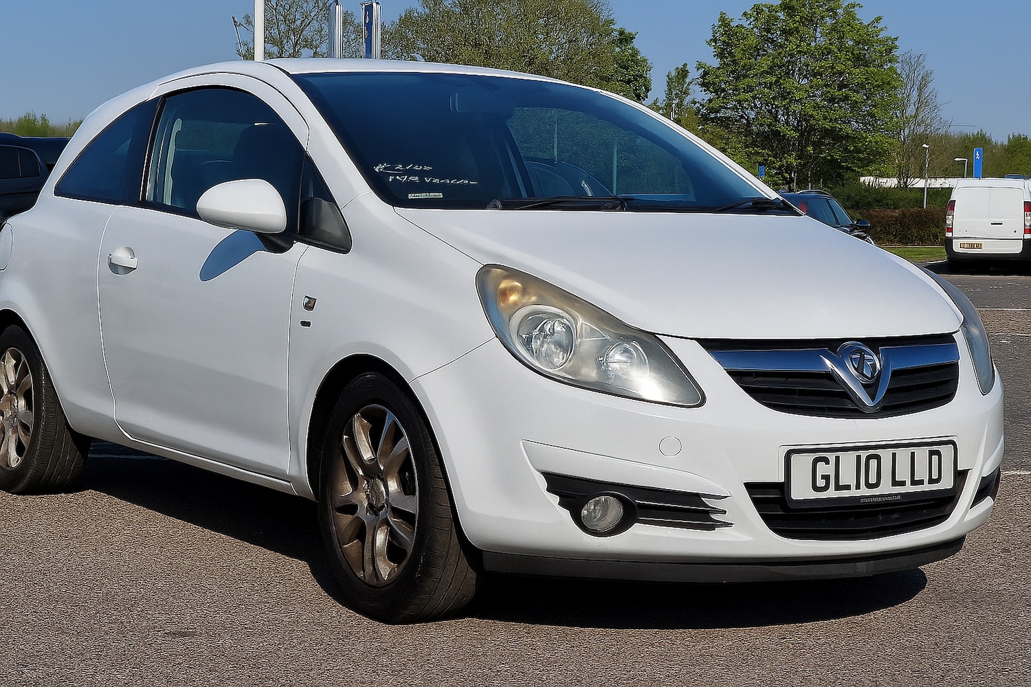 Used Vauxhall Corsa 2010 for sale - 76412411: Photo 1