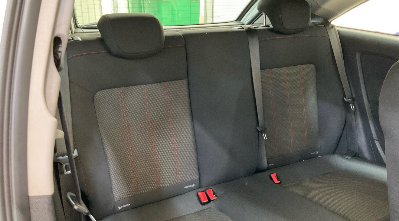 Used Vauxhall Corsa 2010 for sale - 76412411: Photo 3