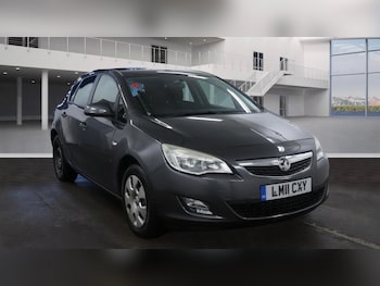 Used Vauxhall Astra 2011 for sale - 77314150: Photo