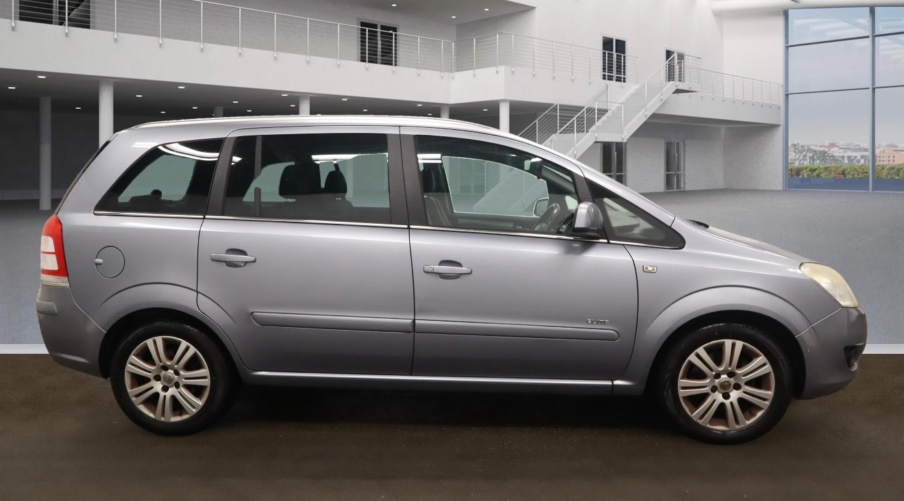 Used Vauxhall Zafira 2010 for sale - 76510797: Photo 5