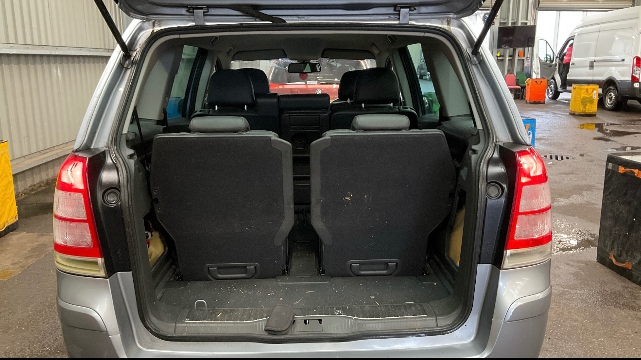 Used Vauxhall Zafira 2010 for sale - 76510797: Photo 7