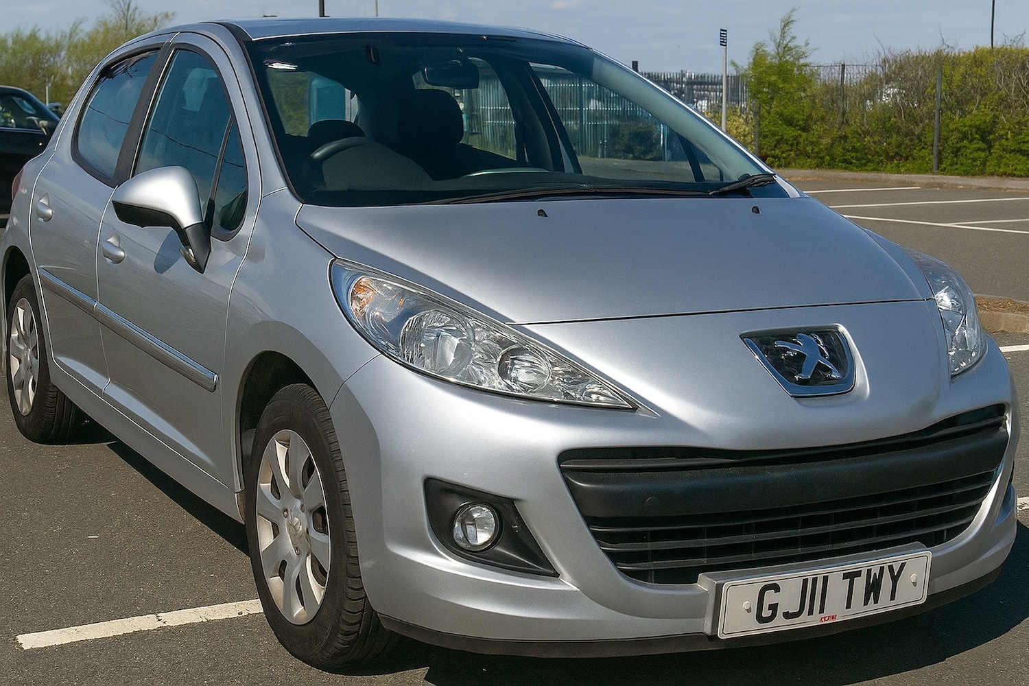 Used Peugeot 207 2011 for sale - 76440781: Photo 1