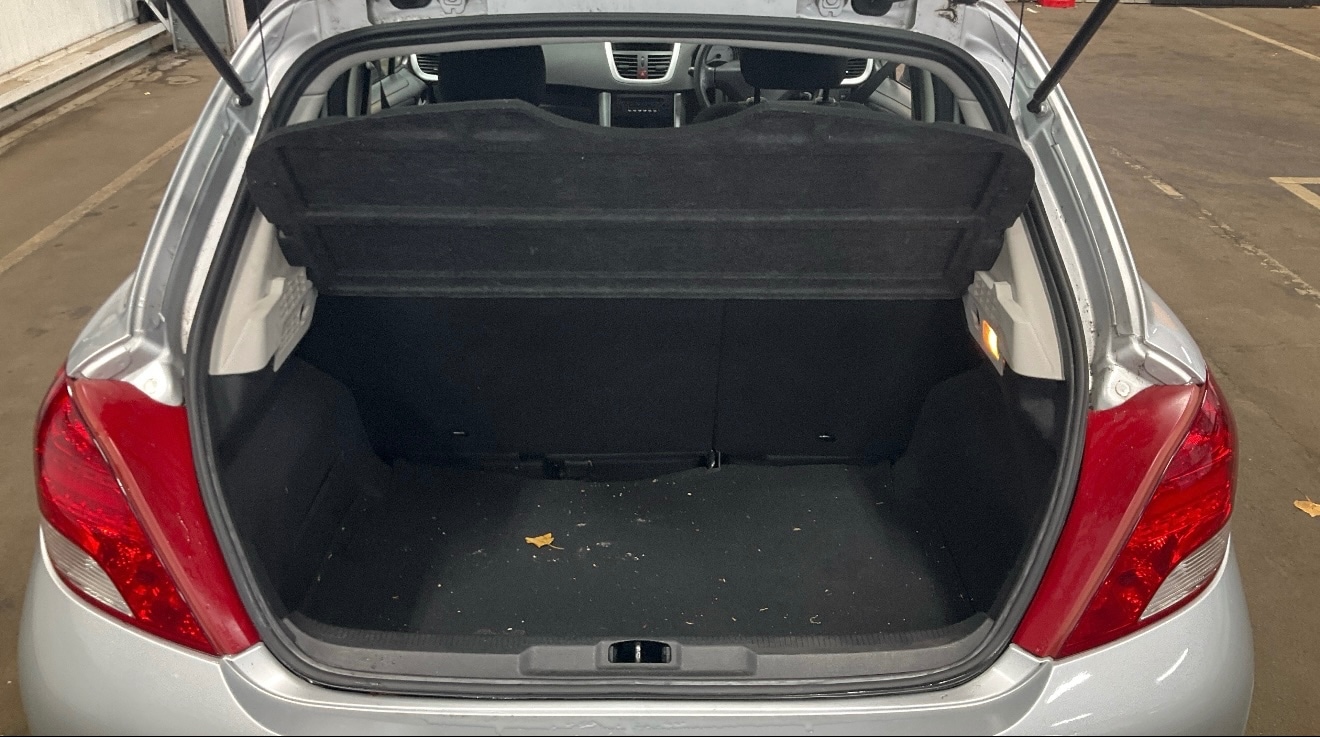 Used Peugeot 207 2011 for sale - 76440781: Photo 2