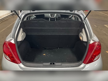 Used Peugeot 207 2011 for sale - 76440781: Photo