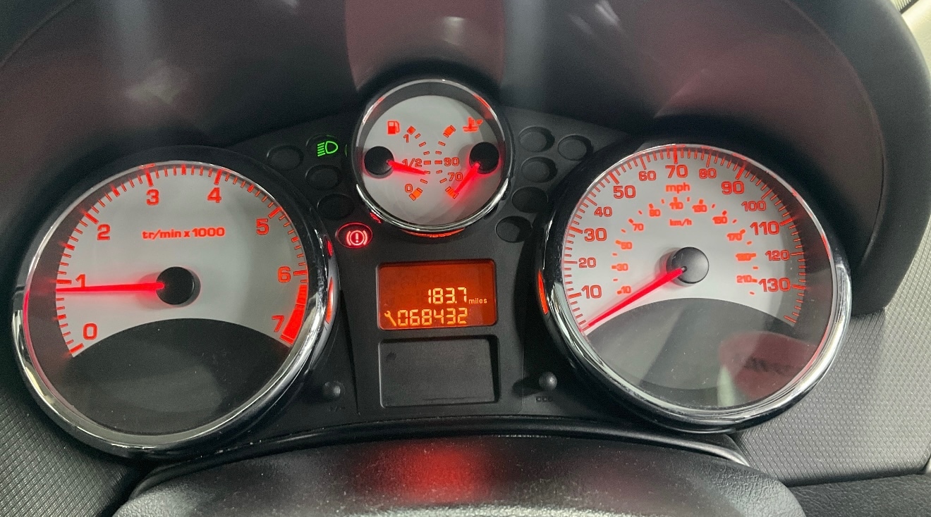 Used Peugeot 207 2011 for sale - 76440781: Photo 5