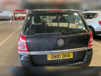 Used Vauxhall Zafira 2010 for sale - 77165807: Photo