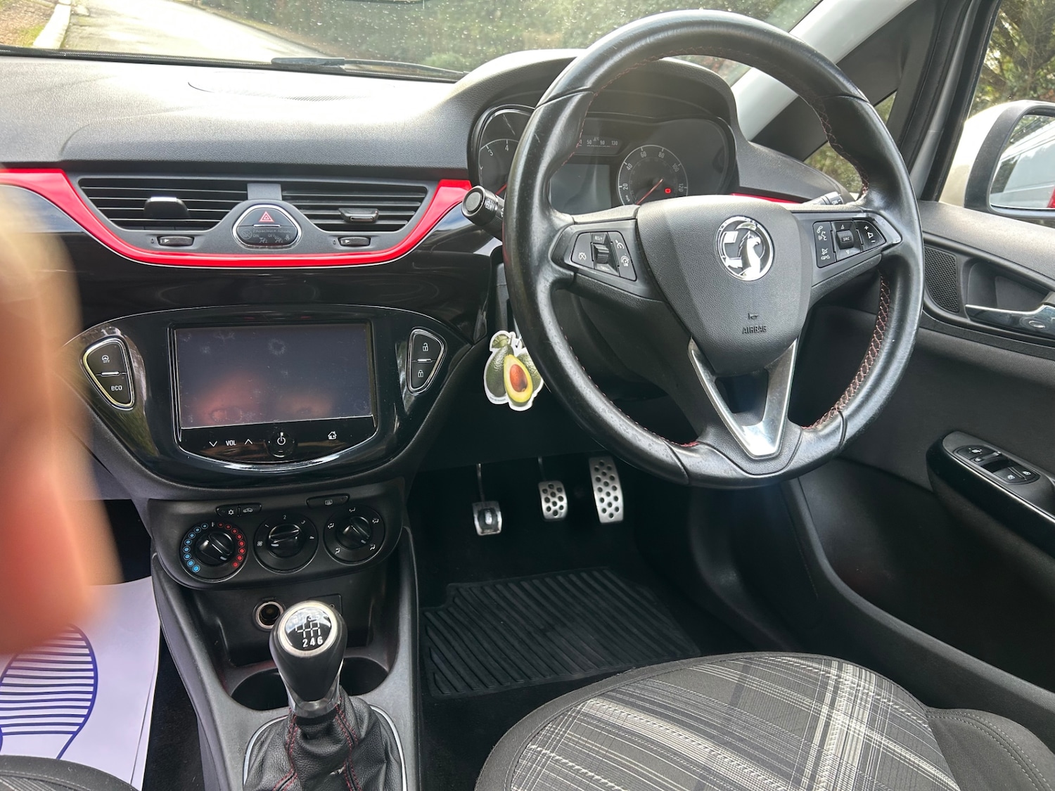 Used Vauxhall Corsa 2015 for sale - 77240765: Photo 3