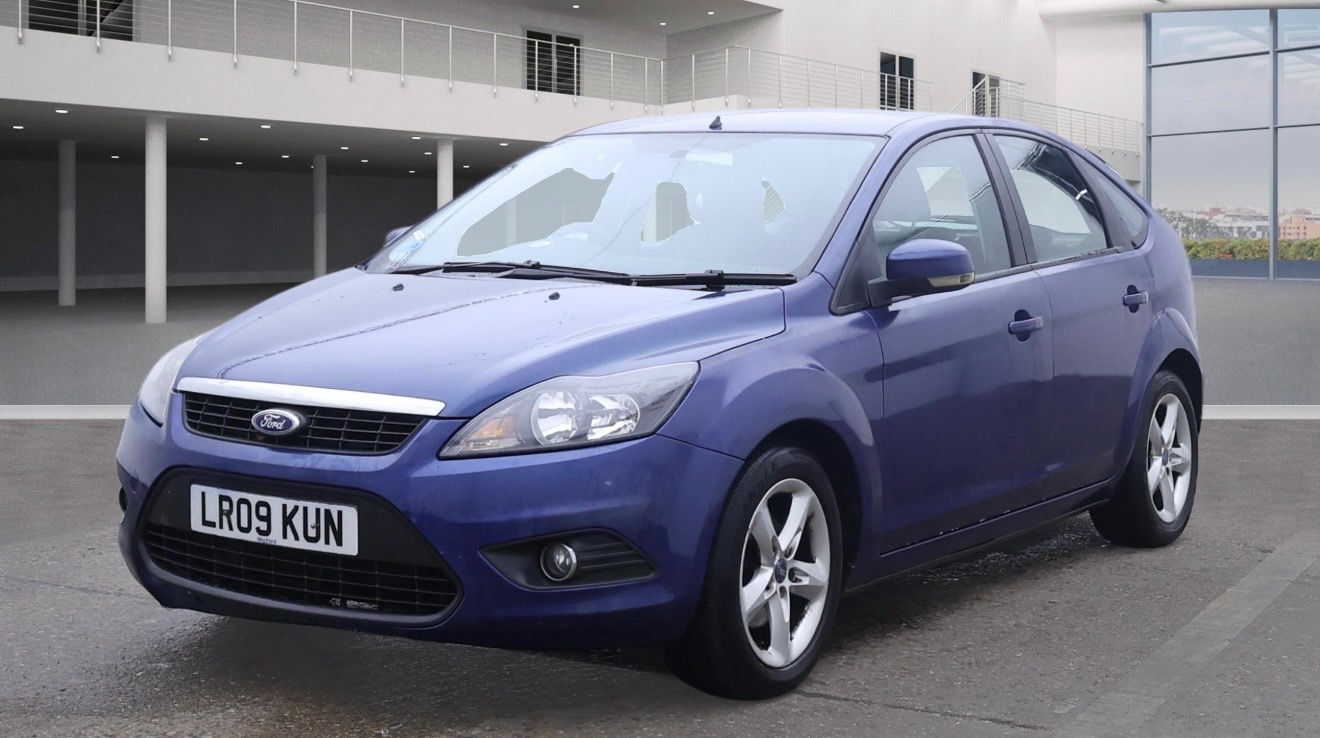 Used Ford Focus 2009 for sale - 76963793: Photo 2