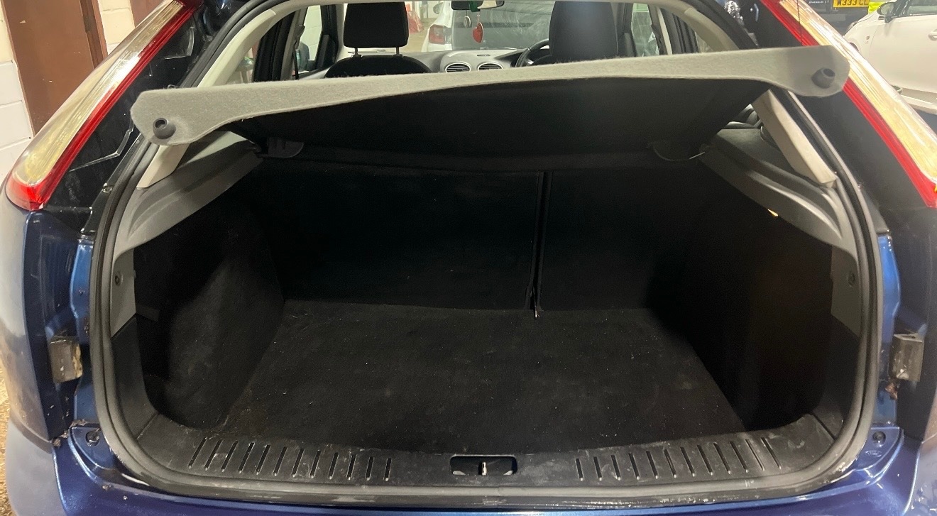 Used Ford Focus 2009 for sale - 76963793: Photo 7