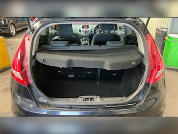 Used Ford Fiesta 2011 for sale - 75599931: Photo