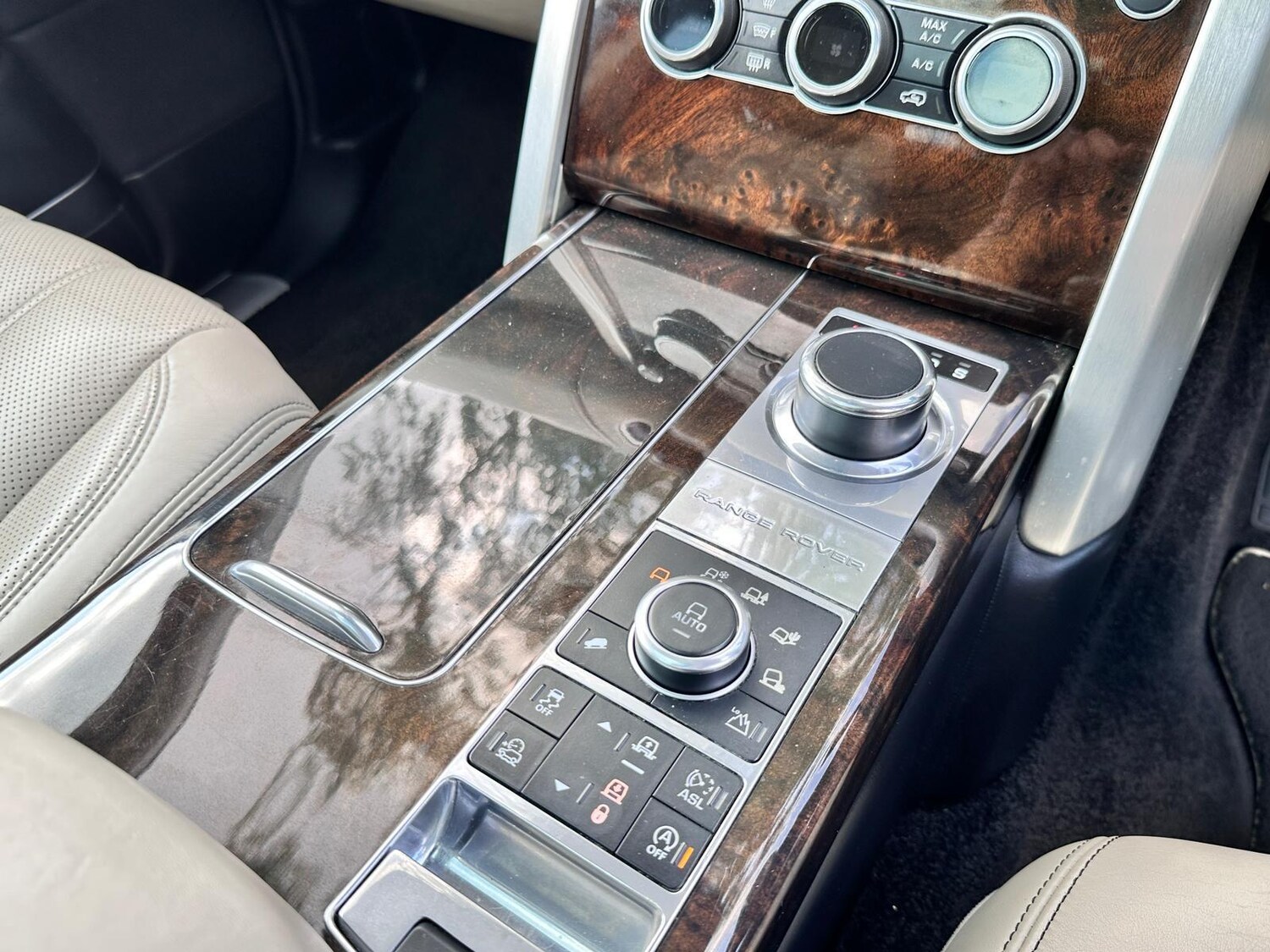 Used Land Rover Range Rover 2015 for sale - 76937666: Photo 18