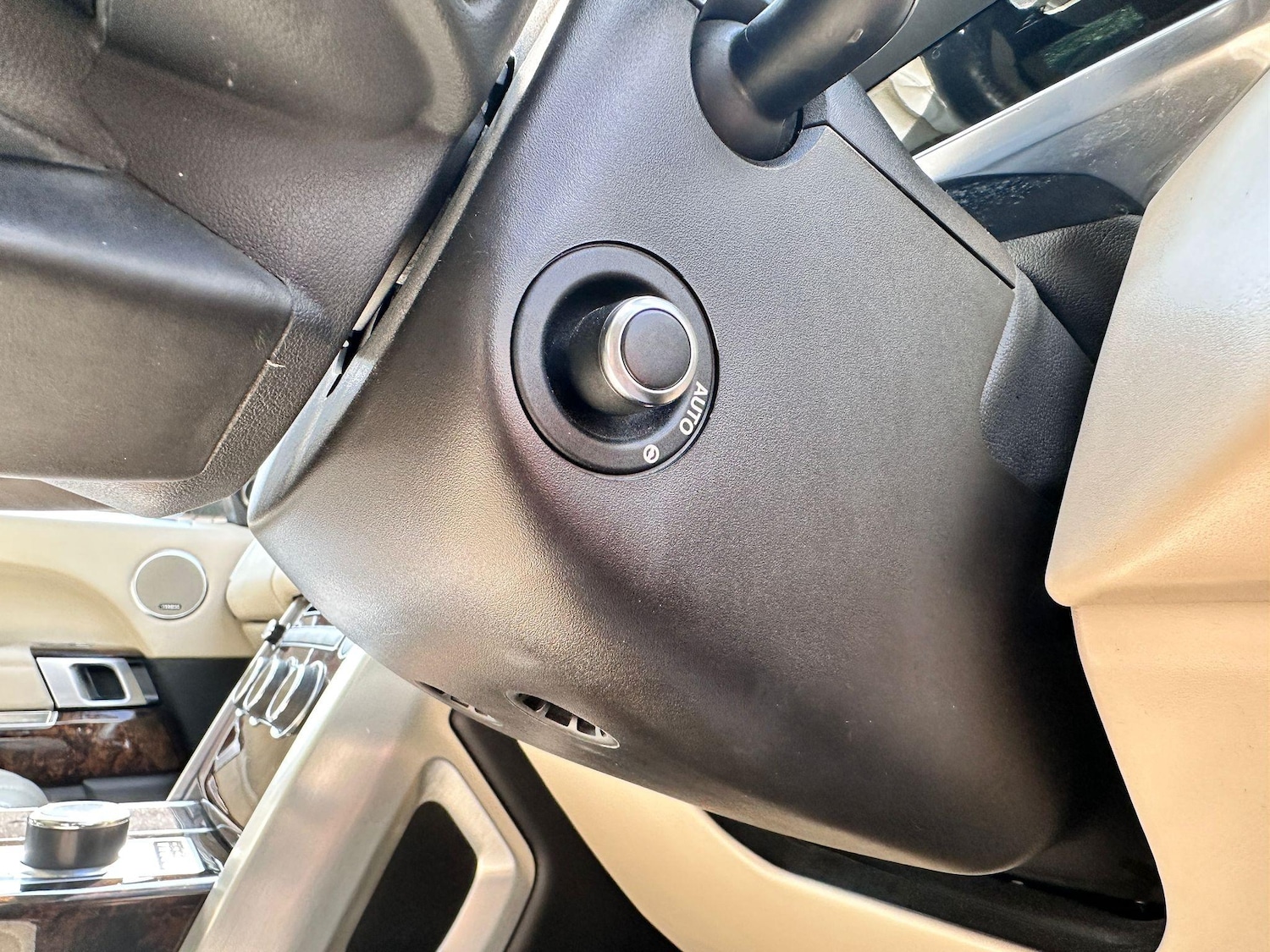 Used Land Rover Range Rover 2015 for sale - 76937666: Photo 28