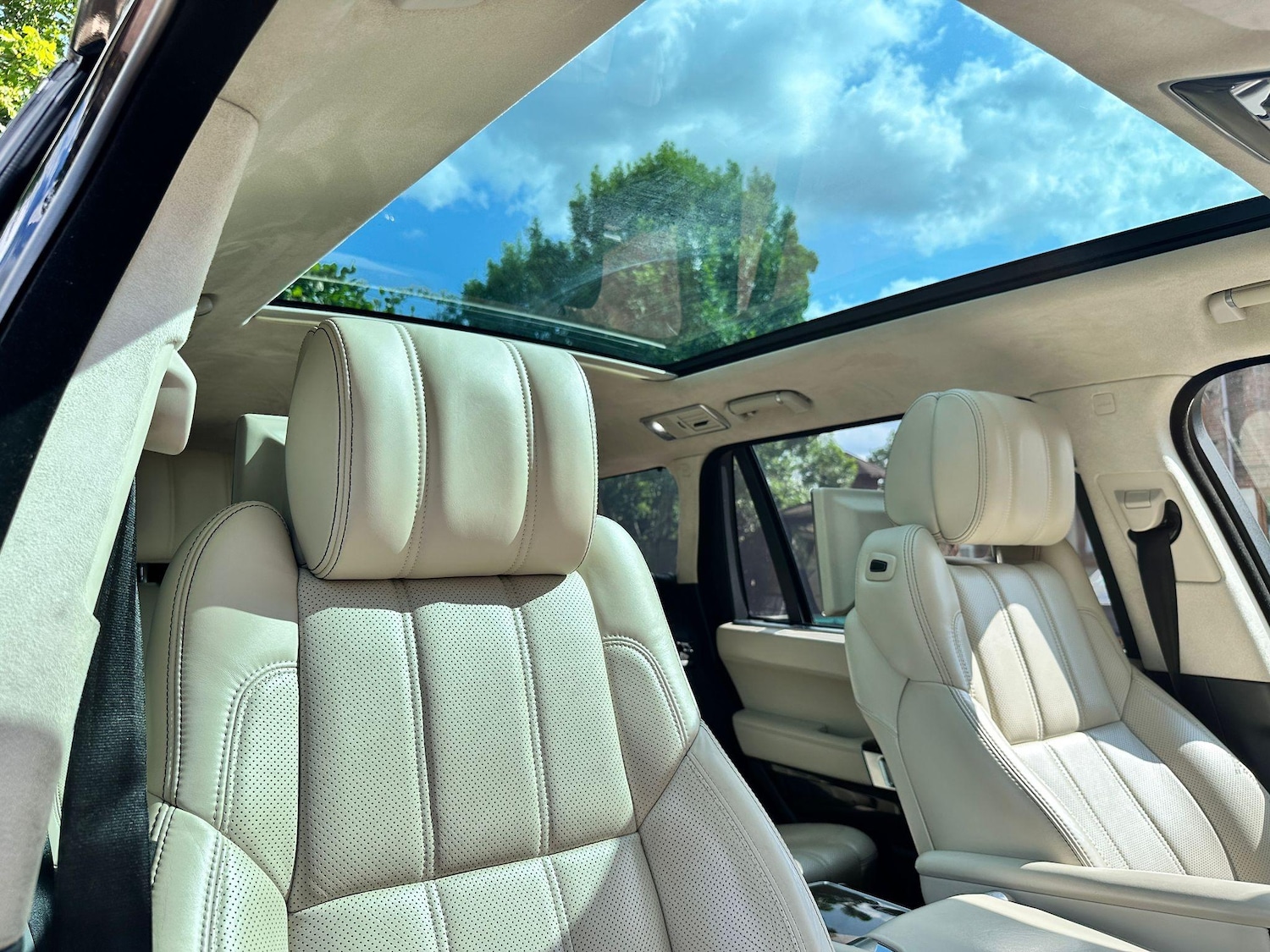 Used Land Rover Range Rover 2015 for sale - 76937666: Photo 8