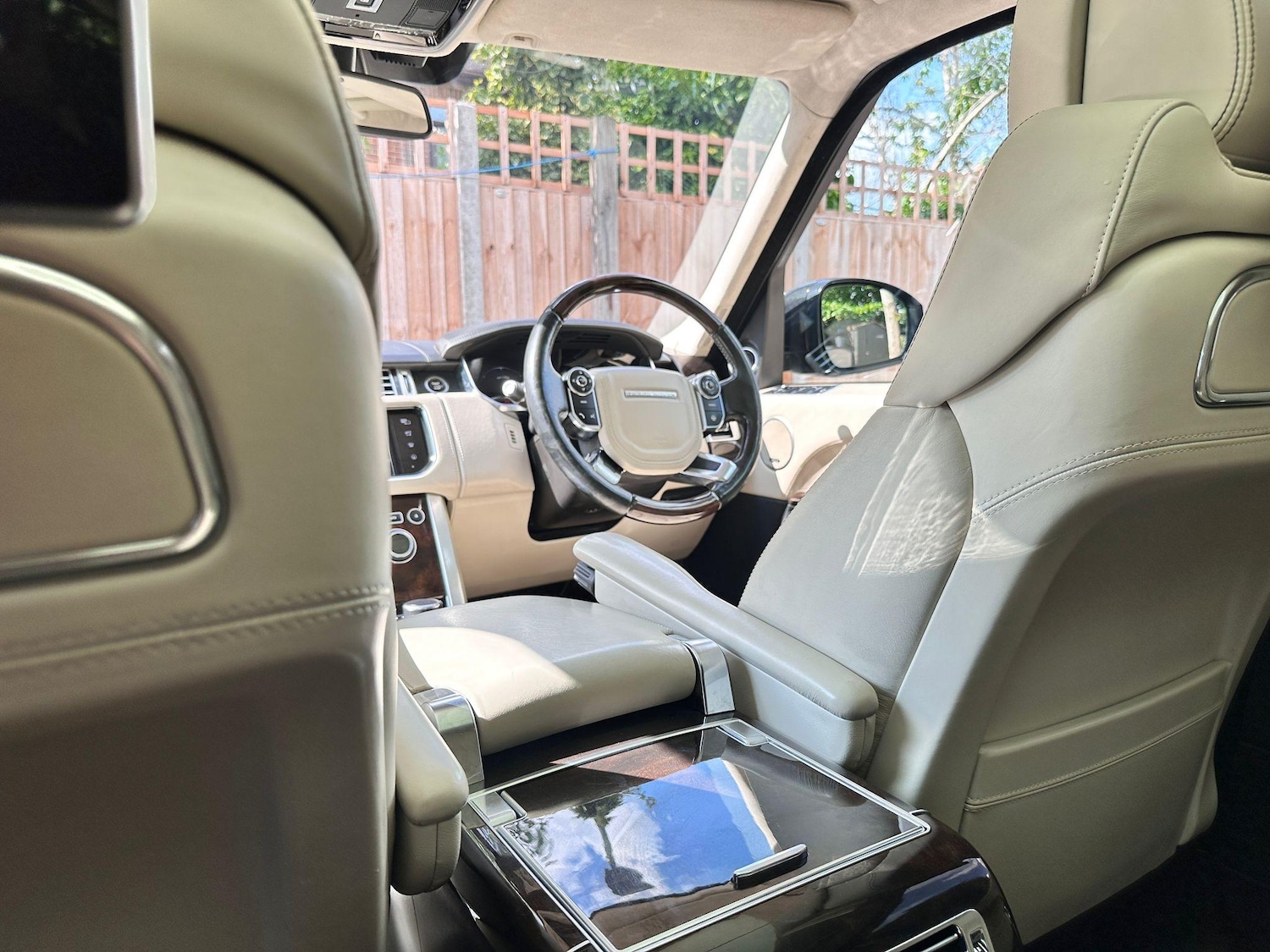 Used Land Rover Range Rover 2015 for sale - 76937666: Photo 9