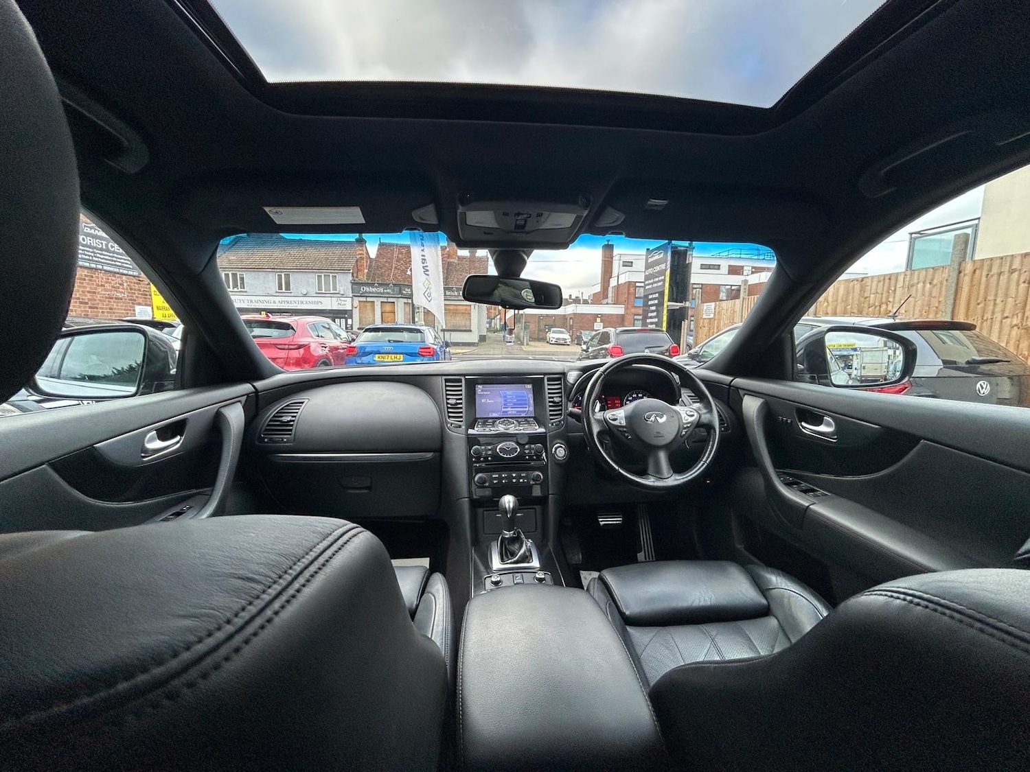 Used Infiniti FX 2011 for sale - 76697879: Photo 18