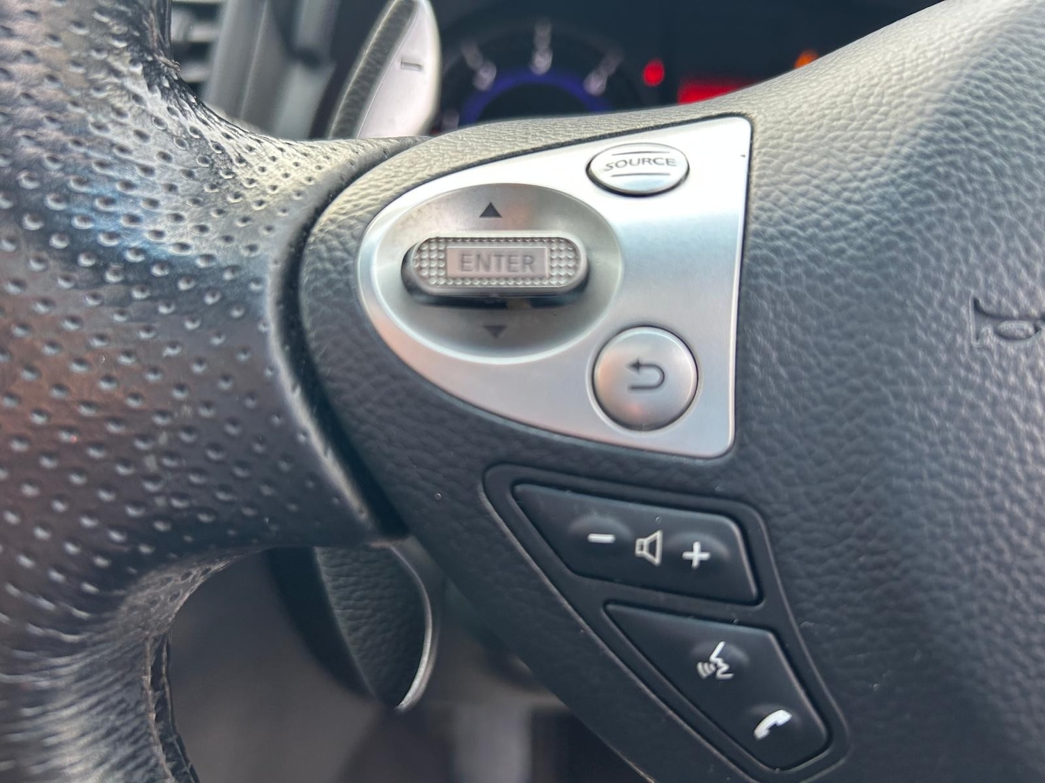 Used Infiniti FX 2011 for sale - 76697879: Photo 37