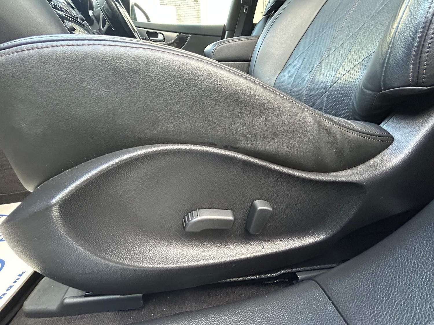 Used Infiniti FX 2011 for sale - 76697879: Photo 45