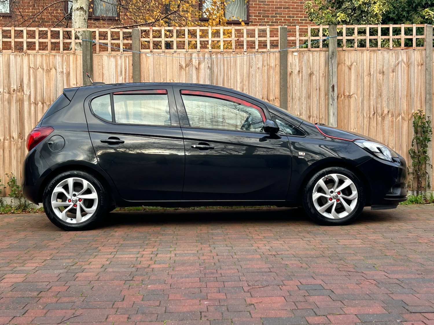 Used Vauxhall Corsa 2017 for sale - 76905202: Photo 3