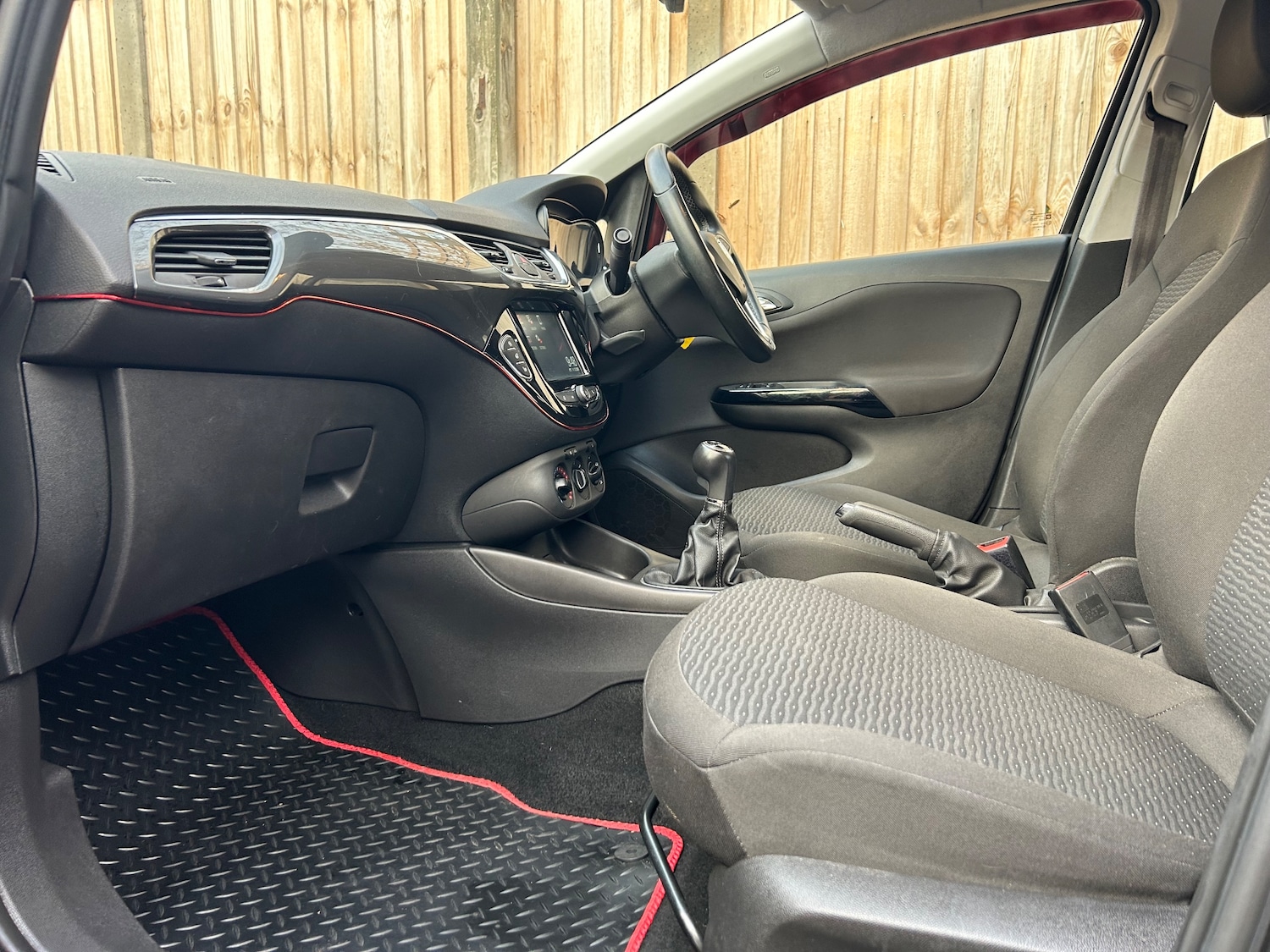 Used Vauxhall Corsa 2017 for sale - 76905202: Photo 8