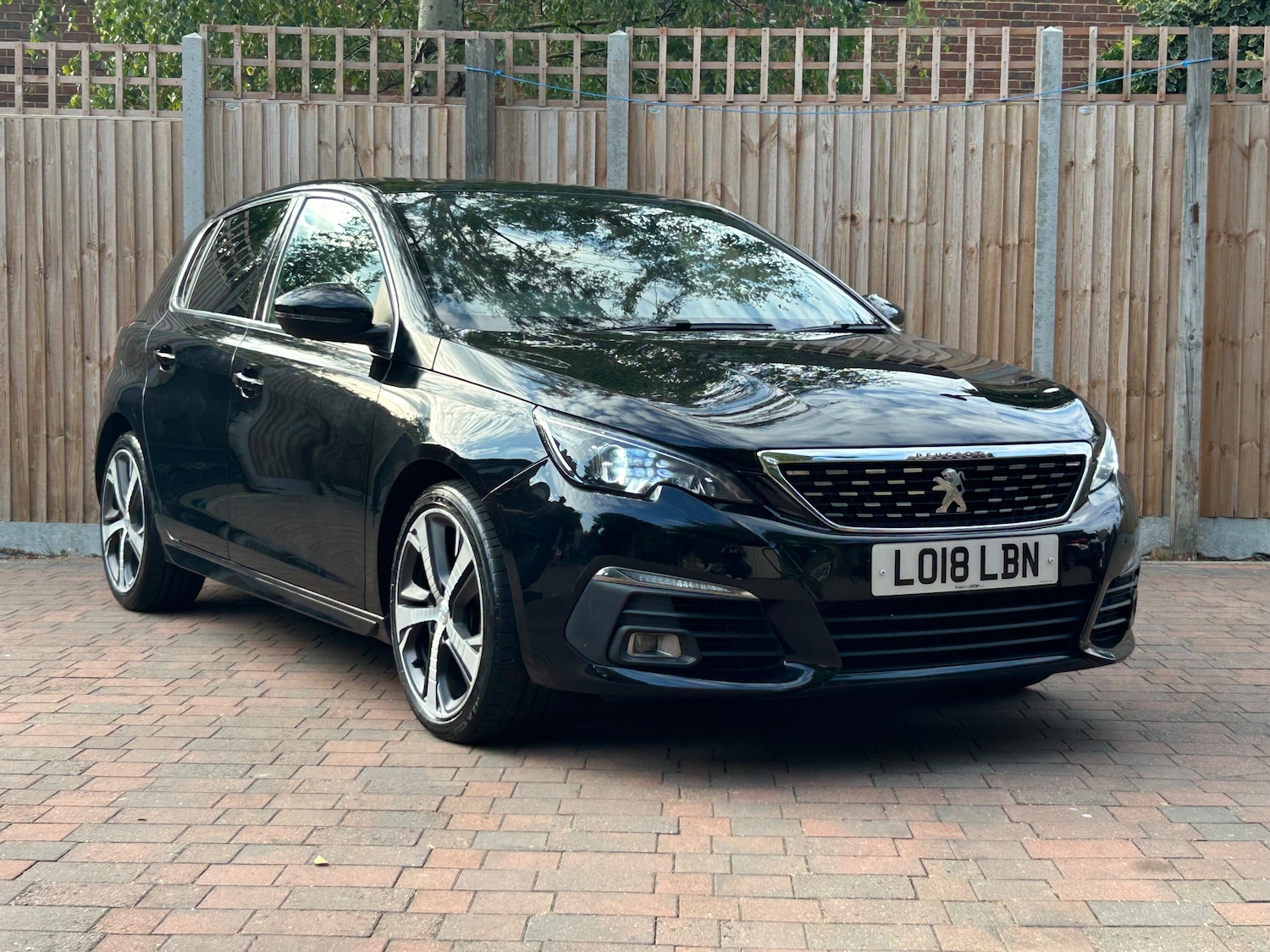Used Peugeot 308 2018 for sale - 76711977: Photo 1