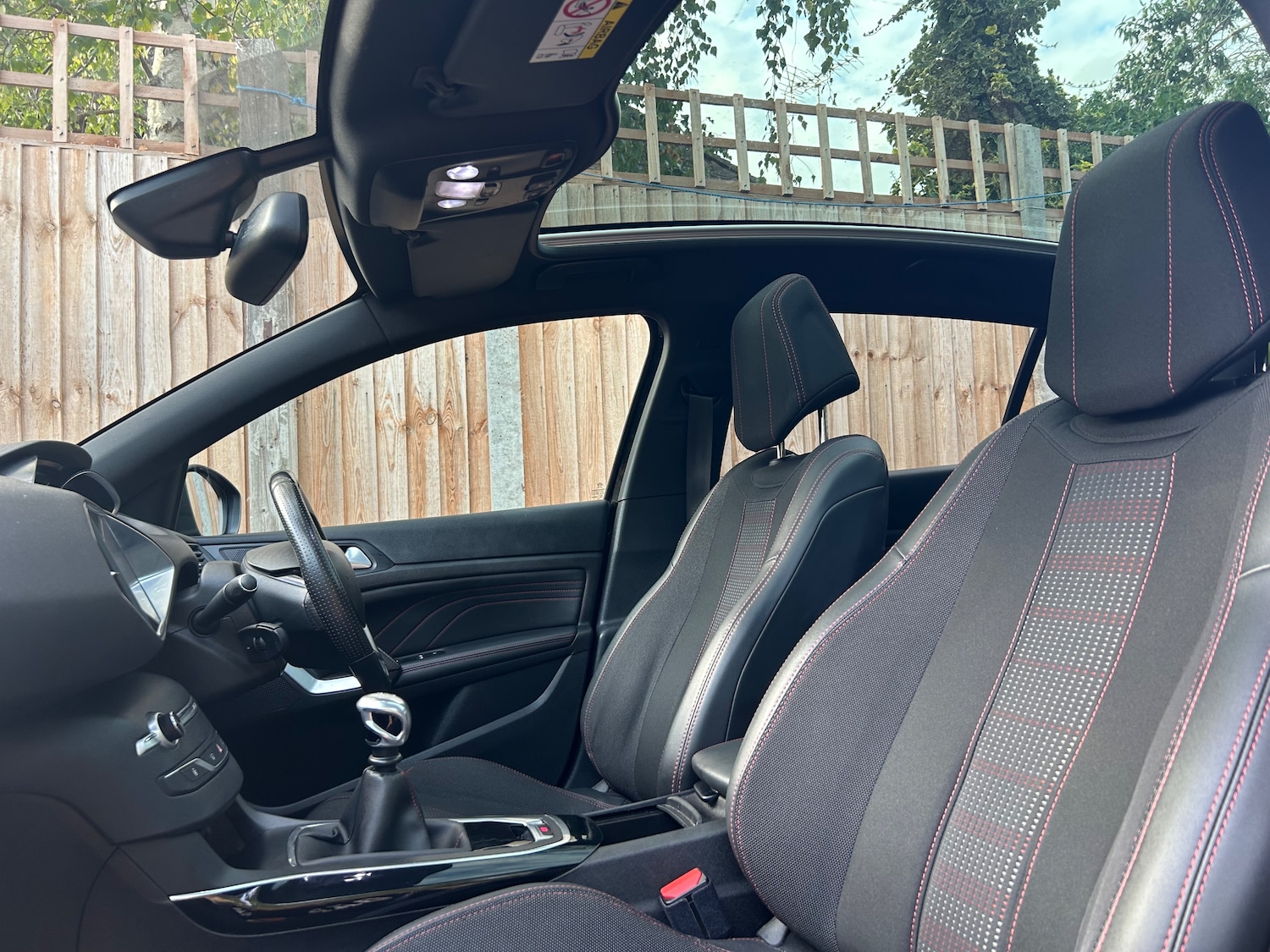 Used Peugeot 308 2018 for sale - 76711977: Photo 13