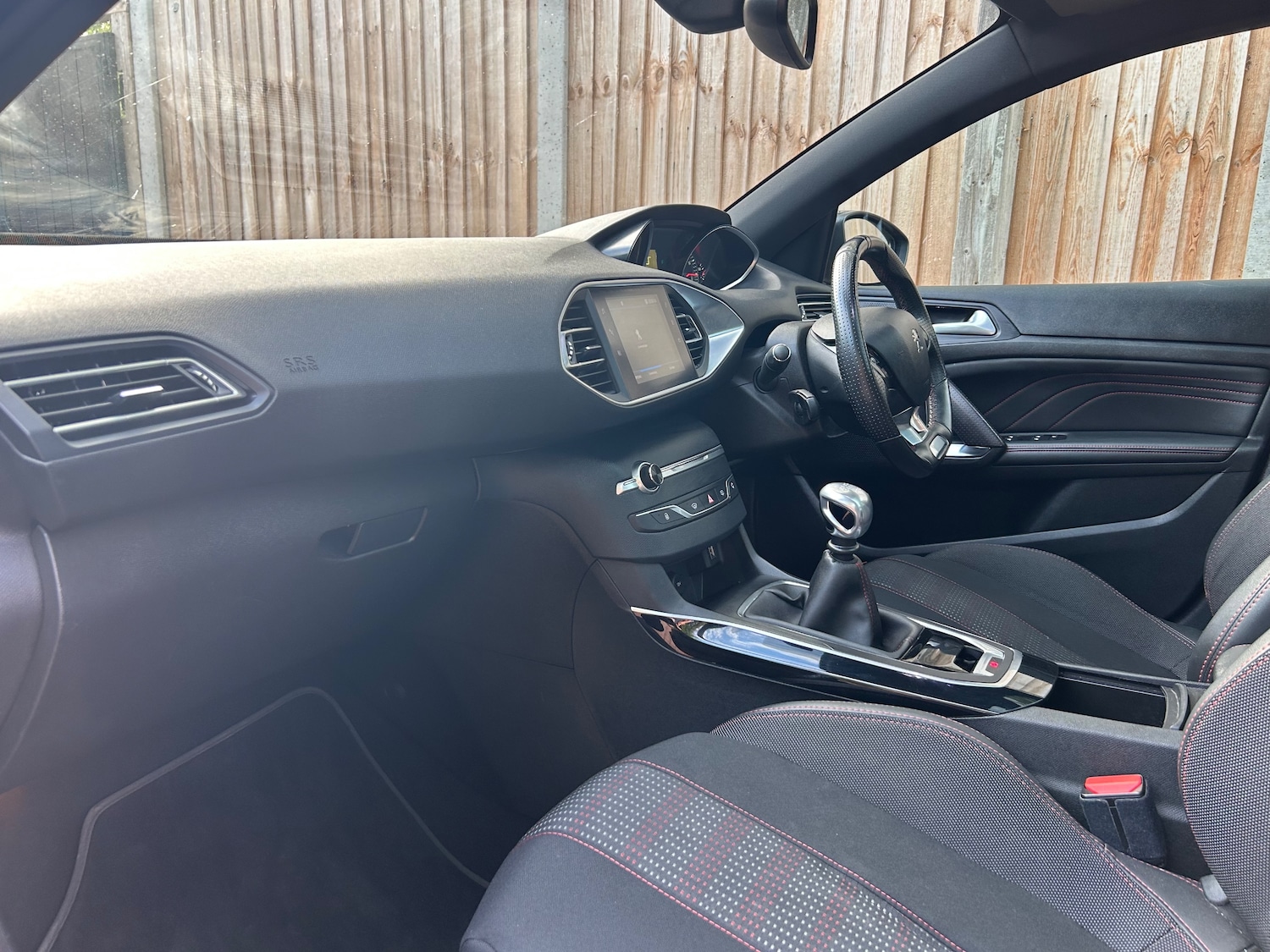 Used Peugeot 308 2018 for sale - 76711977: Photo 14