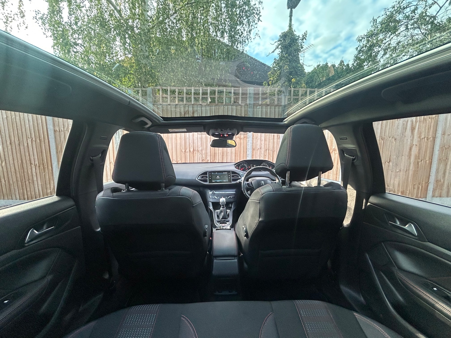 Used Peugeot 308 2018 for sale - 76711977: Photo 19